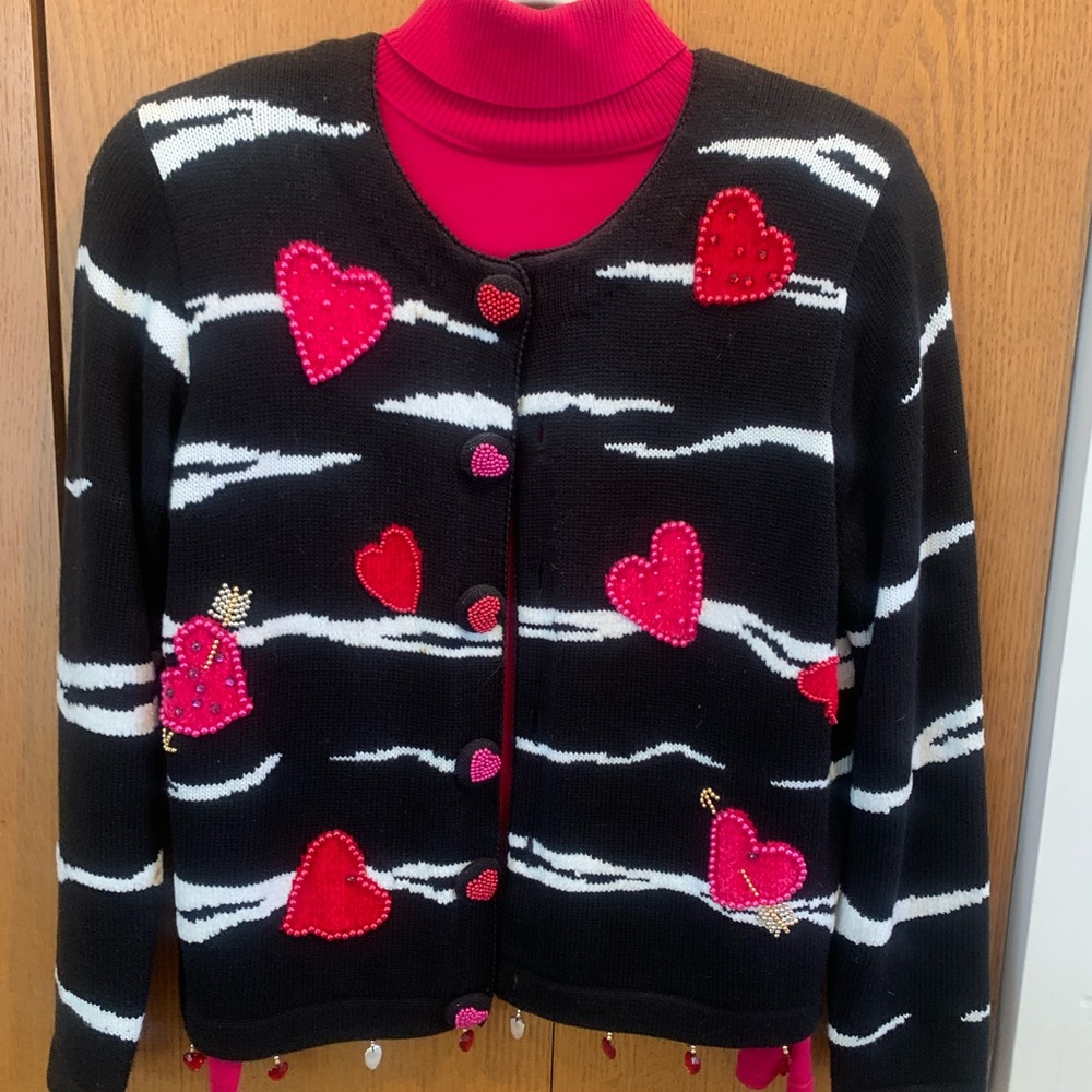 Heart Patterned Black and Pink Sweater